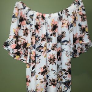 Off shoulder flowery blouse